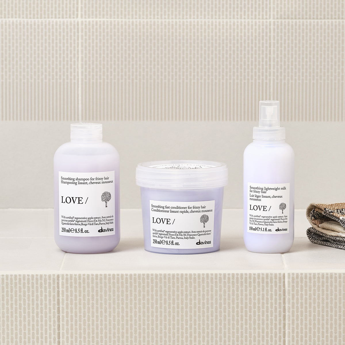Davines ES International LOVE SMOOTHING Shampoo - Champú anti-frizz para cabello encrespado