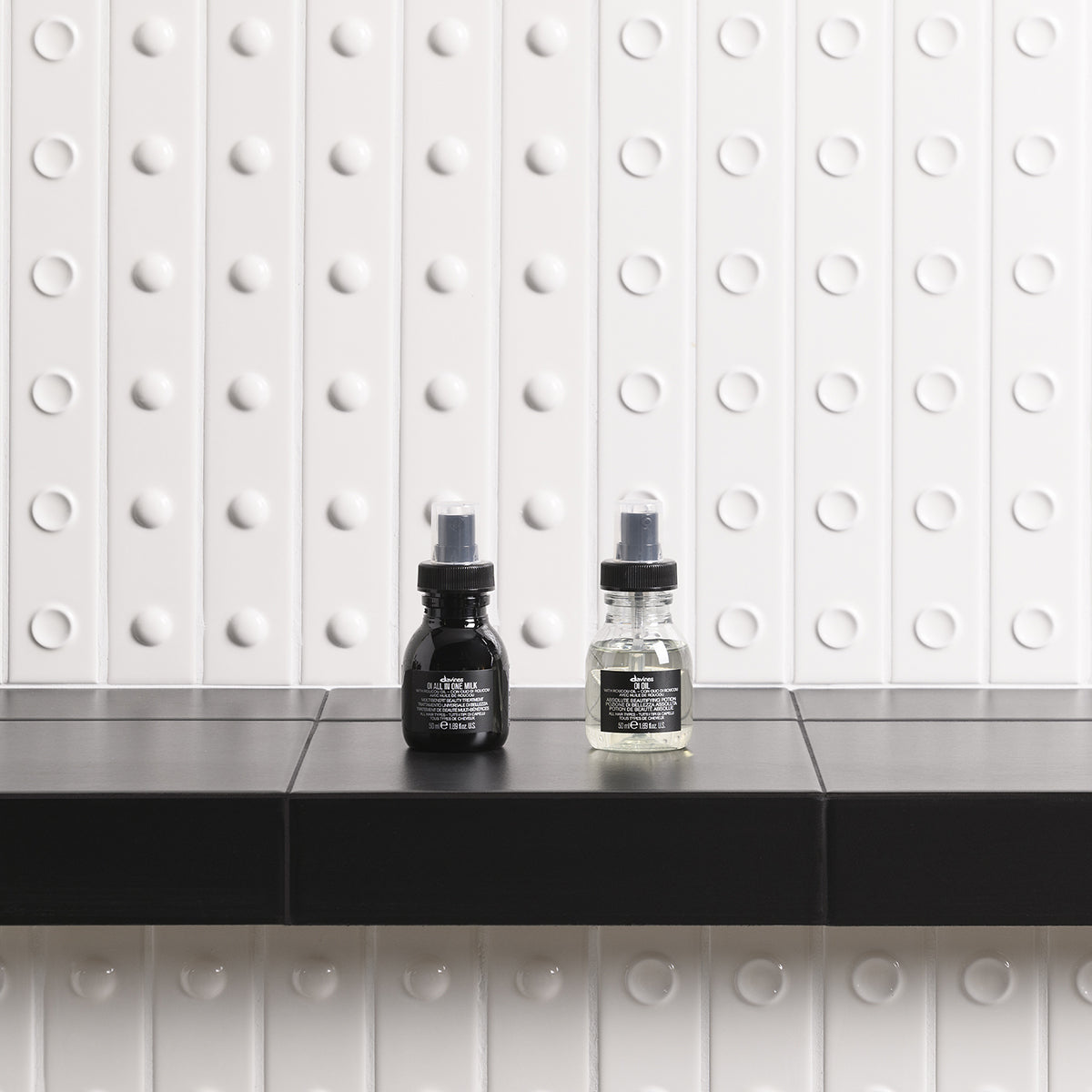 Davines ES International OI All In One Milk - Leche capilar hidratante antifrizz con protección térmica y brillo