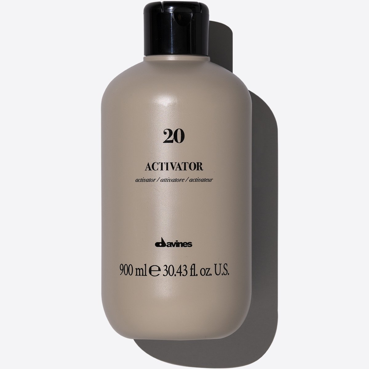 Activator 20 vol Emulsión cremosa de peróxido de hidrógeno al 6%. 900 ml Davines