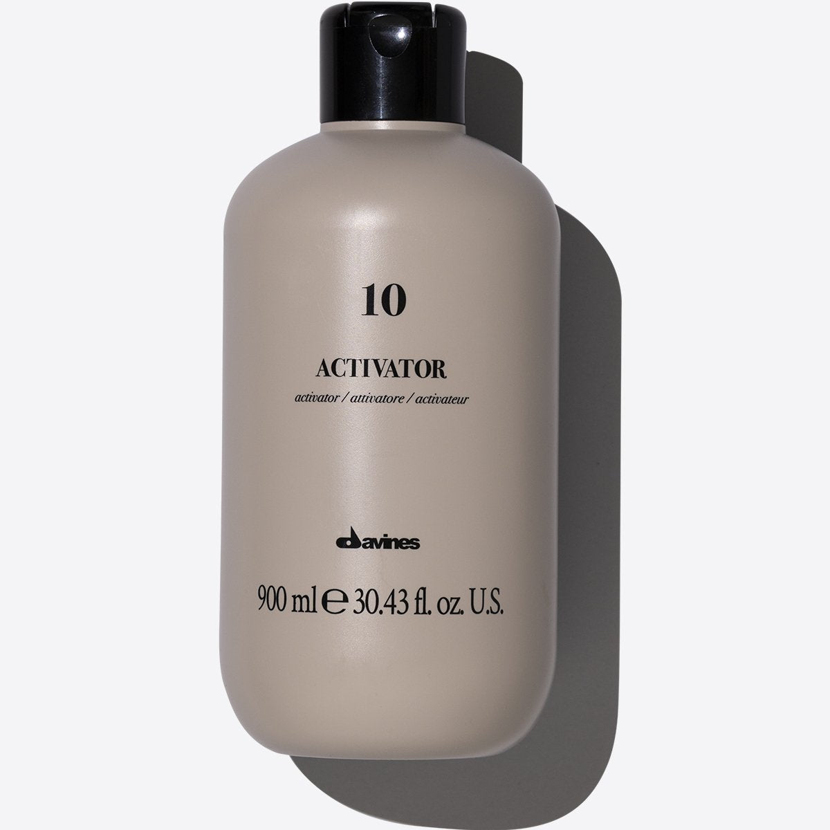 Activator 10 vol Emulsión cremosa de peróxido de hidrógeno al 3% 900 ml Davines