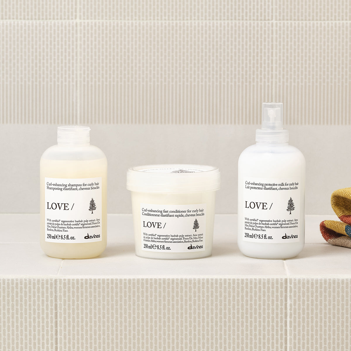 
Davines ES International LOVE CURL Conditioner - Acondicionador potenciador de rizos para cabello rizado y ondulado