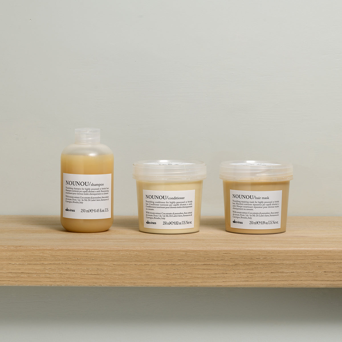 Translation missing: es.products.general.vendor: ESSENTIAL HAIRCARE NOUNOU Shampoo Champú nutritivo para cabello muy procesado o quebradizo-100x.jpg?v=1764595801
