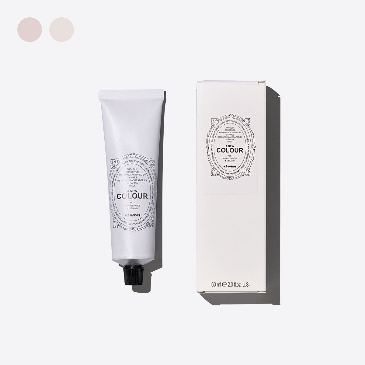 Violet Irisé <span data-mce-fragment="1">Tinte permanente en crema sin amoníaco, con carotenoides y melanina que aportan una fuerte acción antioxidante. Ideal para cubrir las canas por completo, aclarar el cabello hasta tres tonos, oscurecer y cambiar los reflejos.</span> 0 pz.  Davines
